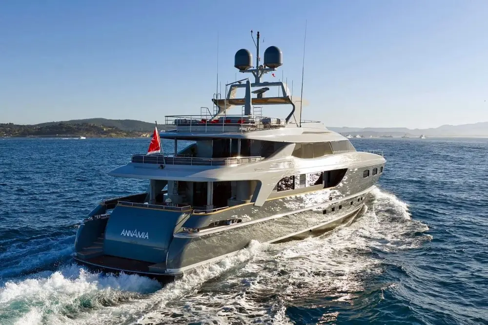 Yacht Baglietto Annamia, 43 m au mouillage à France