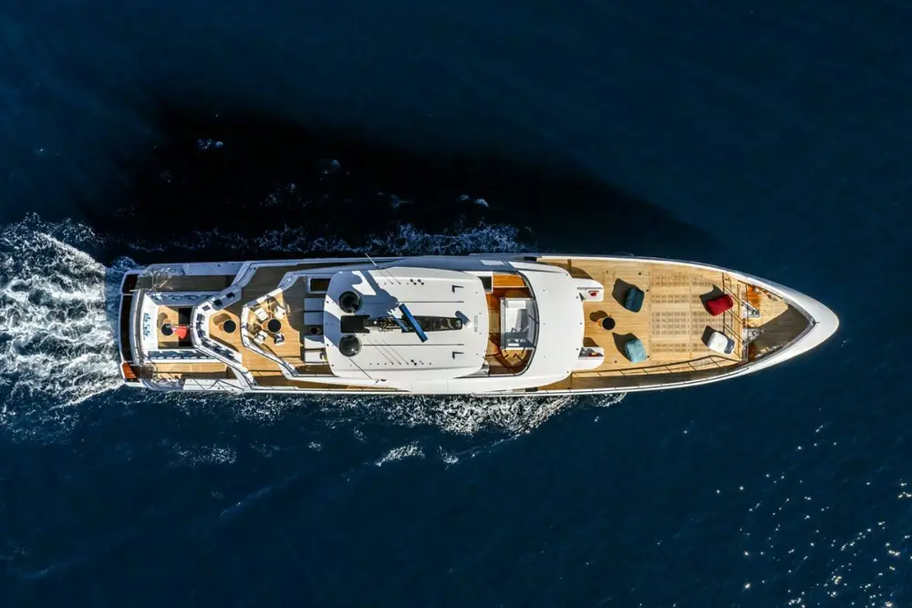 Yacht Mangusta Felicità, 50 m