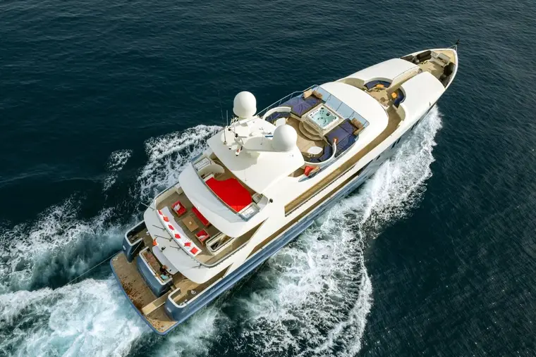 Yacht Concept Marine Irama, 41,8 m