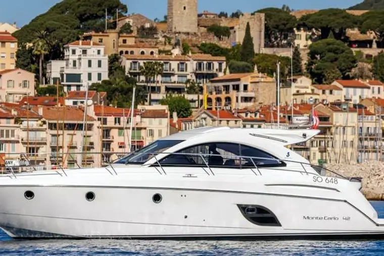 Yacht Monte Carlo 42, 14 m